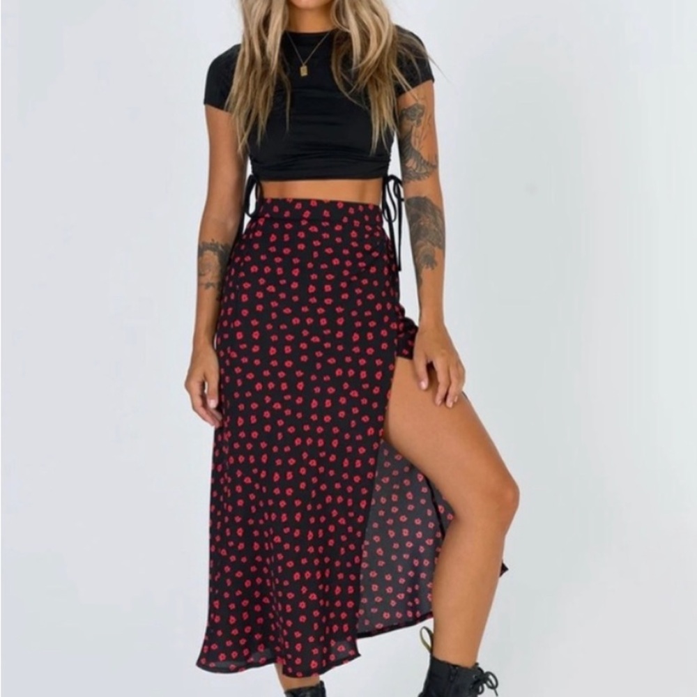Floral Black and Red Women's Skirt